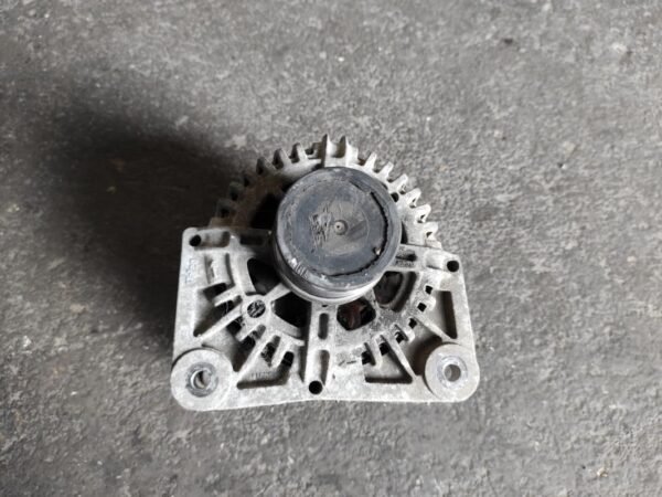 Alternador Nissan Note I (E11) 1.5 dCi (86 cv) - Imagen 2