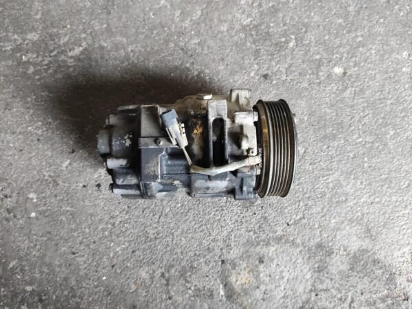 Compresor aire acondicionado Volvo V50 II 2.0 D (136 cv)