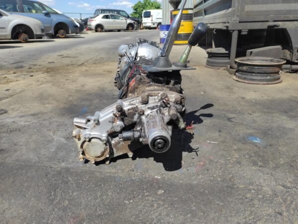 Caja cambios Galloper Exceed Exceed 2.5 TDI Confort corto (106 cv) - Imagen 3