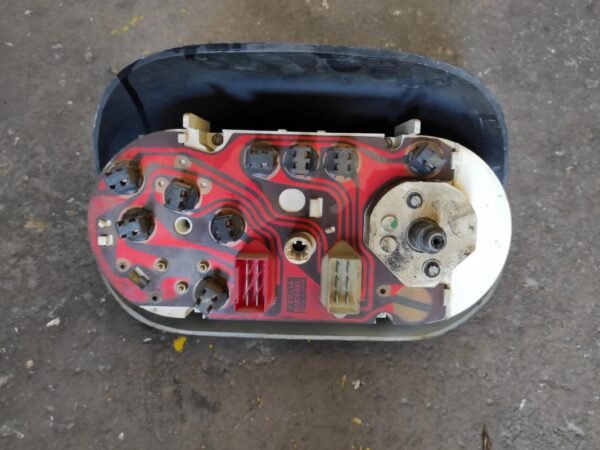 Cuadro de instrumentos Seat 127 1.0 (52 cv) - Imagen 2