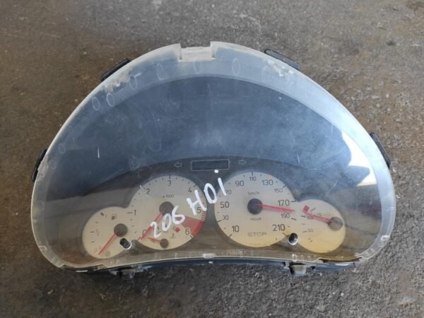Cuadro de instrumentos Peugeot 206 2.0 HDI (90 cv)