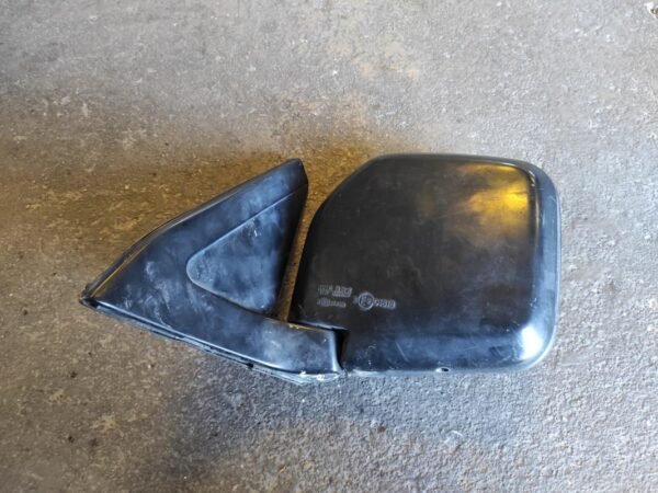 Retrovisor izquierdo Mitsubishi Montero (V3_W, V2_W, V4_W) 2.8 TD (V46W, V26W) (125 cv)