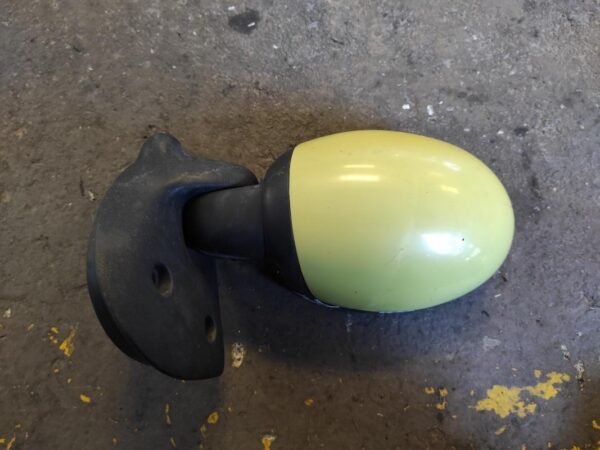 Retrovisor izquierdo Renault Twingo (C06) 1.2 (58 cv)