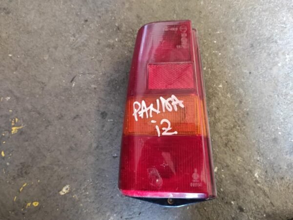 Piloto trasero izquierdo Fiat Panda (141A) 900 (45 cv)