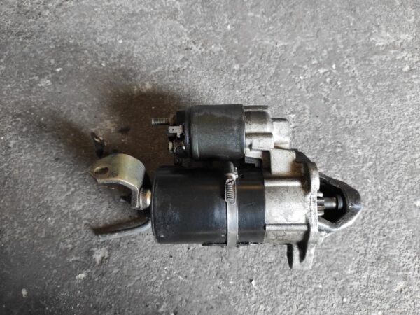 Motor de arranque Audi A4 Avant (B5) Versión 1999 1.8 20V Turbo (150 cv)
