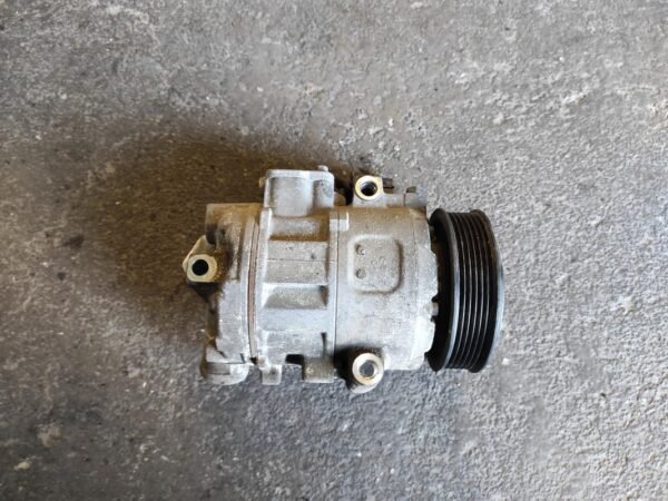 Compresor aire acondicionado Seat Ibiza III 1.2 12V (64 cv) - Imagen 2
