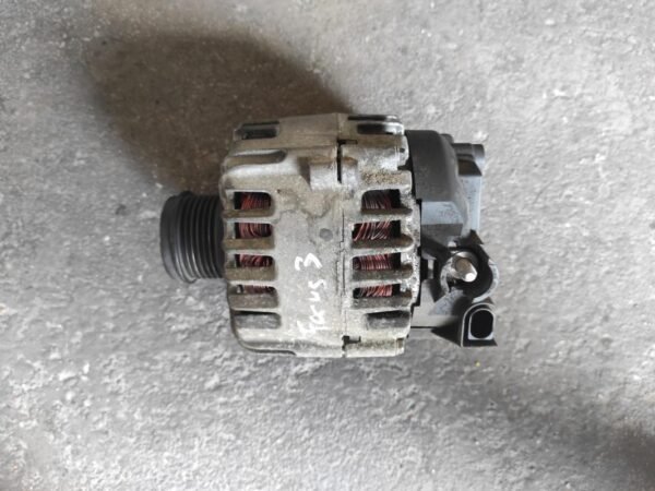 Alternador Ford Focus III Sedan 1.6 TDCi (95 cv)