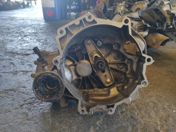 Caja cambios Seat Ibiza III 1.2 12V (64 cv) - Imagen 2
