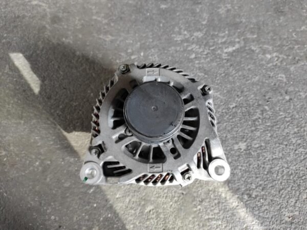 Alternador Peugeot 407 2.0 HDi (136 cv) - Imagen 2