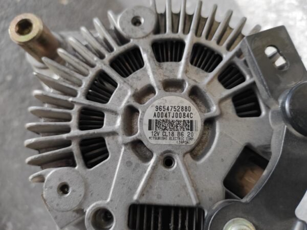 Alternador Peugeot 407 2.0 HDi (136 cv) - Imagen 3