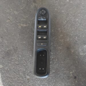 Mando elevalunas delantero izquierdo Peugeot 407 2.0 HDi (136 cv)