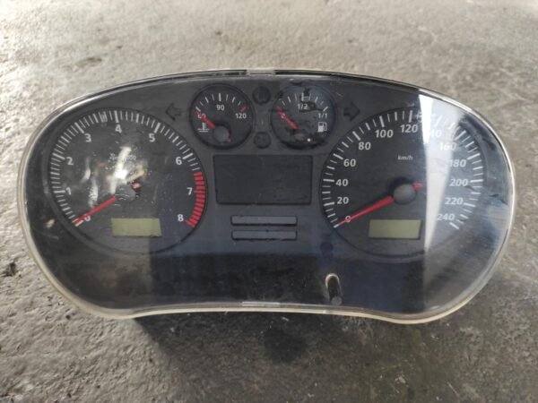 Cuadro de instrumentos Seat Toledo II (1M2) 1.6 16V (105 cv)