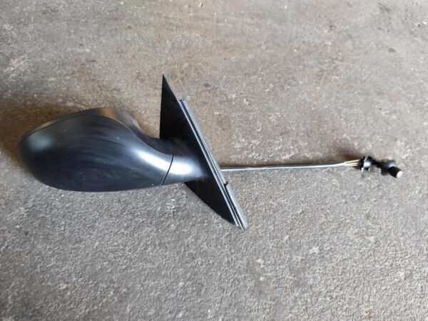 Retrovisor derecho Seat Cordoba III 1.4 TDI (75 cv)