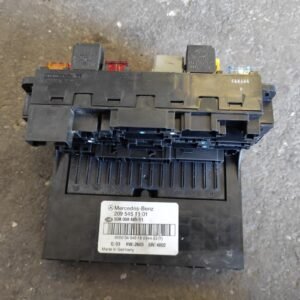 Caja de reles / fusibles Mercedes Benz CLK (C 209) CLK 270 CDI (170 cv)