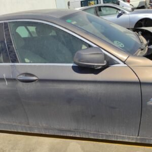 Puerta delantera derecha Bmw Serie 5 Sedan (F10) 520d (184 cv)