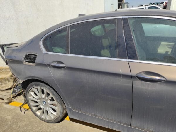 Puerta trasera derecha Bmw Serie 5 Sedan (F10) 520d (184 cv)