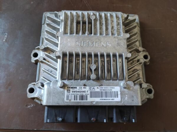Centralita motor uce Peugeot 407 2.0 HDi (136 cv)