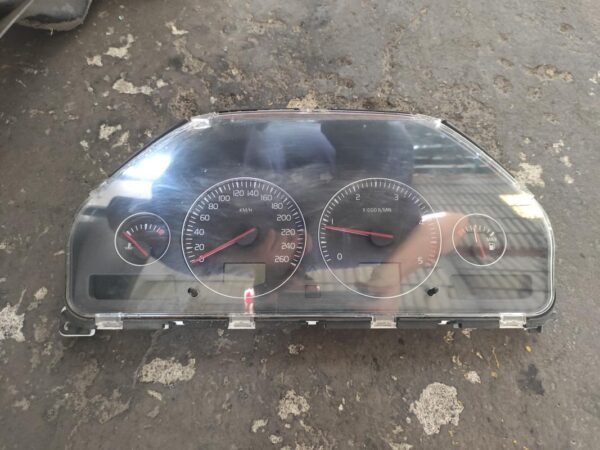 Cuadro de instrumentos Volvo S60 2.4 D5 (163 cv)