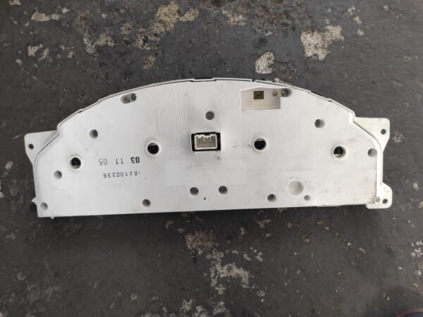 Cuadro de instrumentos Volvo S60 2.4 D5 (163 cv) - Imagen 2