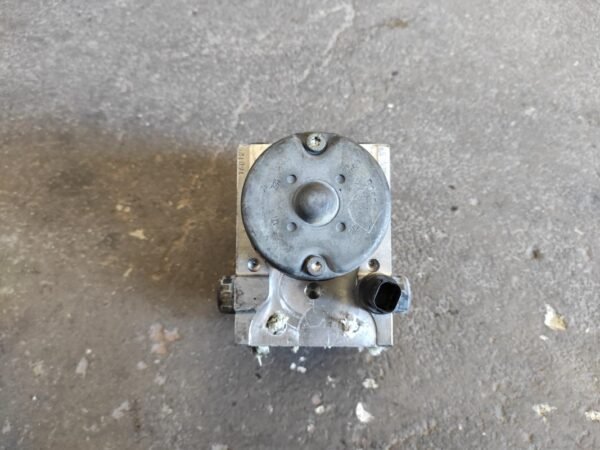 Abs Volkswagen Passat (B5) 1.9 TDI (130 cv) - Imagen 2