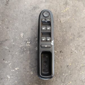 Mando elevalunas delantero izquierdo Peugeot 407 2.0 HDi (136 cv)