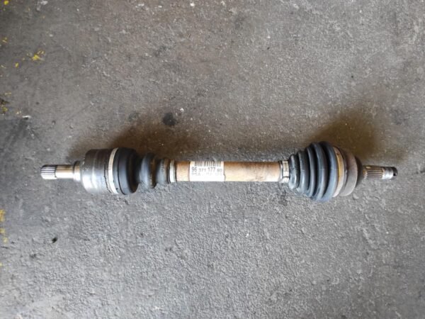 Transmisión delantera izquierda Citroen C4 I Hatchback (Fase I, 2004) 1.6 HDi 16V (90 cv)