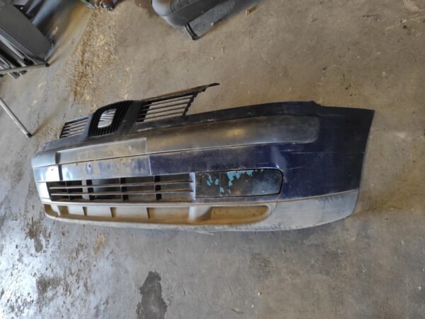 Paragolpe delantero Seat Cordoba II 1.4 16V (75 cv) - Imagen 3