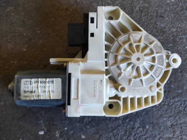 Motor elevalunas delantero derecho Audi A6 (4F,C6) 2.7 TDI V6 (180 cv) - Imagen 2