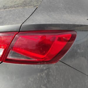 Piloto trasero derecho Seat Leon III 2.0 TDI (110cv)