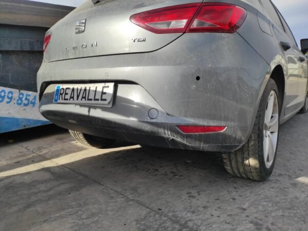 Paragolpe trasero Seat Leon III 2.0 TDI (110cv)