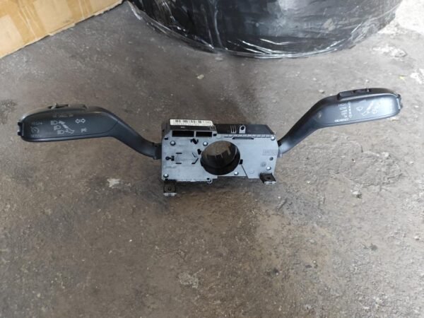 Mando luces Seat Ibiza IV 1.6 TDI (105cv)