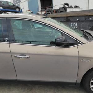 Puerta delantera derecha Lancia Delta III 1.6JTD Multijet 16V (120 cv) DPF