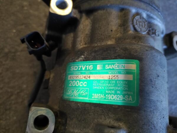 Compresor aire acondicionado Ford Focus II Hatchback 1.6 TDCi HP (109 cv) - Imagen 4