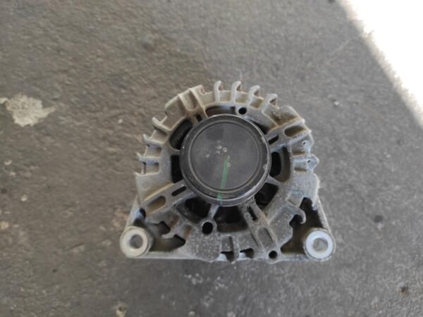 Alternador Ford Focus III Wagon 1.6 TDCi (115 cv) - Imagen 2