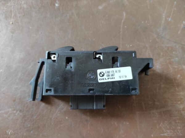 Mando elevalunas delantero derecho Bmw Serie 3 (E46, 2001) 320d (150 cv) - Imagen 2