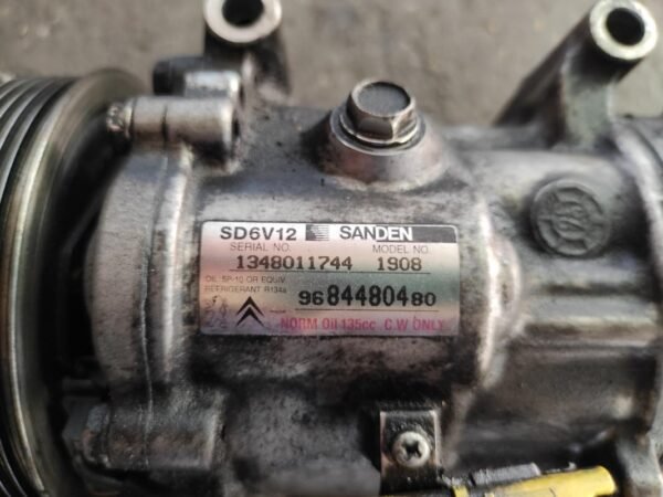 Compresor aire acondicionado Peugeot Bipper (AA_) 1.4 HDi (68 cv) - Imagen 4