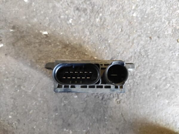 Caja precalentamiento Bmw Serie 3 (E46, 2001) 320d (150 cv) - Imagen 2
