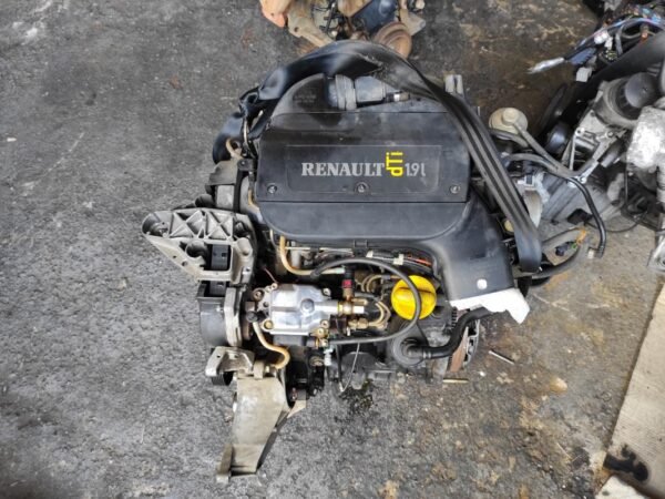 Motor Renault Megane I (Fase II, 1999) 1.9 D RXE (98 cv)