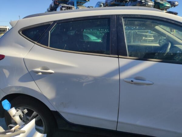 Puerta trasera derecha Hyundai ix35 1.7 CRDi (115 cv)