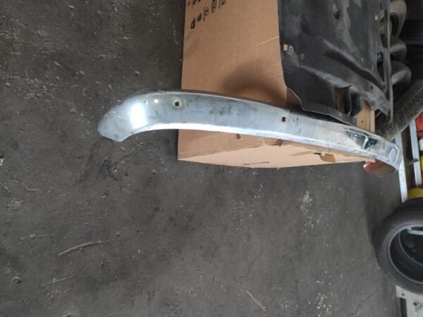 Paragolpe trasero Renault 4 1.0 (34 cv) - Imagen 2