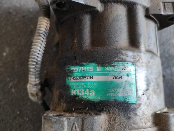 Compresor aire acondicionado Peugeot 205 II (20A/C) 1.8 D (59 cv) - Imagen 4