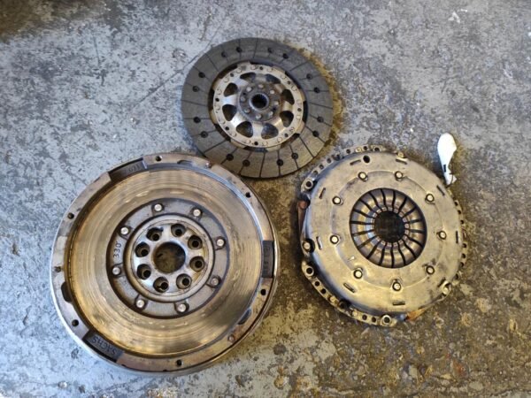 Kit embrague Citroen C5 II (Fase I, 2008) 2.0 HDi (136 cv) - Imagen 3