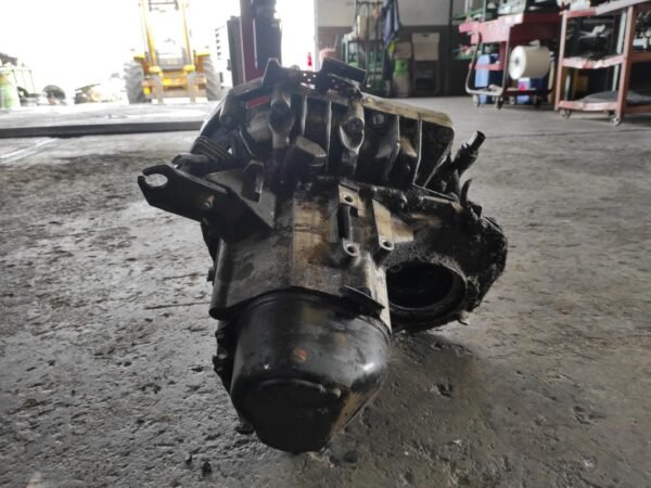 Caja cambios Renault Kangoo Express (FC) 1.9 D (55 cv) - Imagen 3