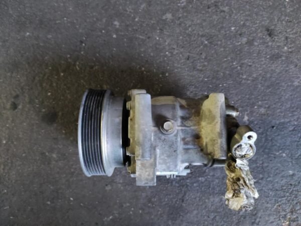 Compresor aire acondicionado Renault Grand Modus (Fase II, 2008) 1.2 (103 cv)