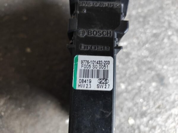 Motor elevalunas delantero izquierdo Seat Leon I (1M) 1.9 TDI (100 cv) - Imagen 3