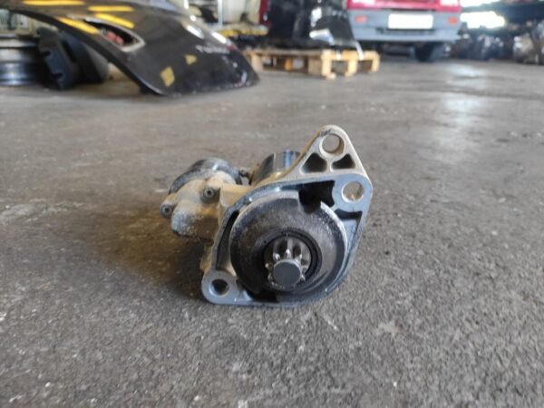 Motor de arranque Volkswagen Golf IV (1J1) 1.6 16V (105 cv) - Imagen 2