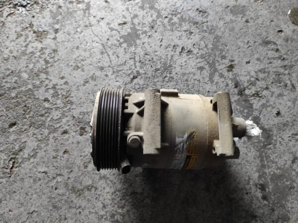 Compresor aire acondicionado Renault Megane II 1.9 dCi (120 cv)
