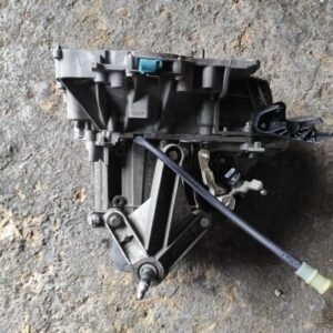 Caja cambios Renault Clio III 1.2i 16V (75 cv)