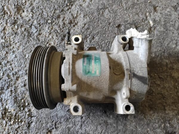 Compresor aire acondicionado Renault Clio II 1.4 16V (B/CBOL) (95 cv) - Imagen 3