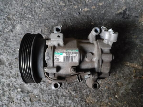 Compresor aire acondicionado Renault Clio III 1.5 dCi 8V (68 cv) - Imagen 2